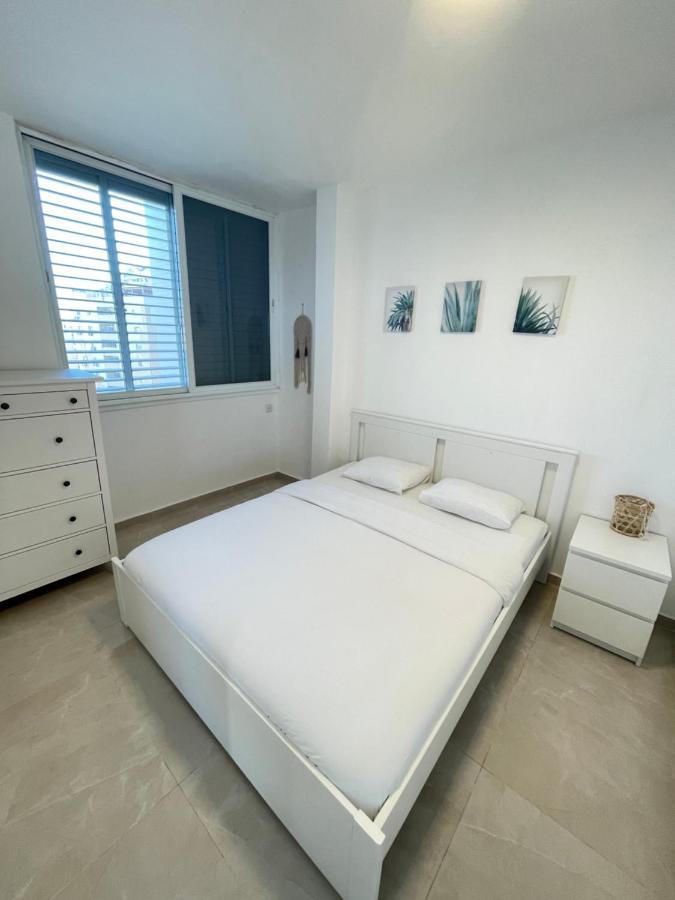 Onthesea Bat Yam Appartamento Esterno foto